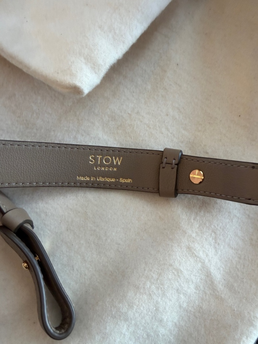 STOW London Beth Shoulder Bag WITH Crossbody Strap Warm Taupe - Picture 10 of 16